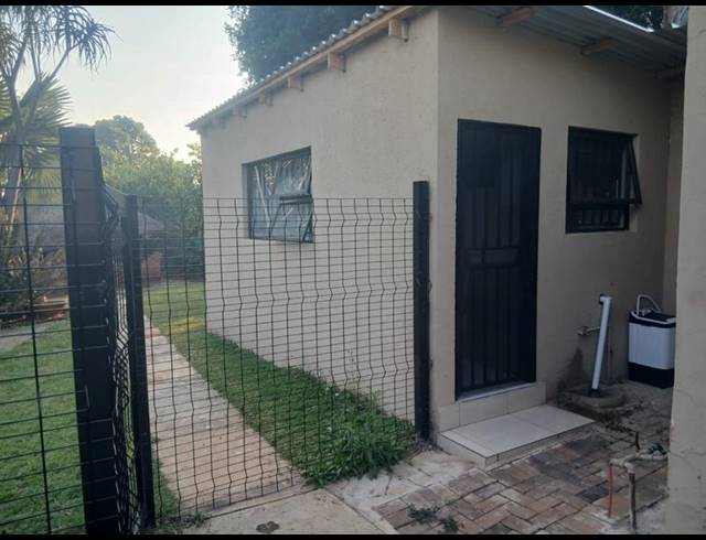0 BEDROOM PROPERTY TO RENT IN CLAREMONT